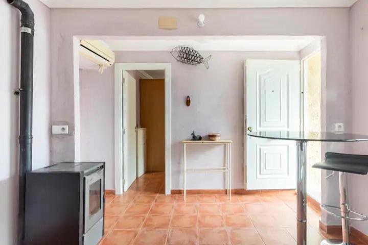 Habitación con baño y cocina privada Valencia Exterior foto